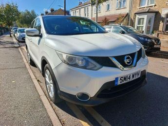 Nissan Qashqai 1.2 DIG-T Acenta Premium 2WD Euro 5 (s/s) 5dr