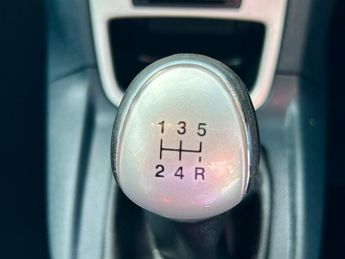Ford Fiesta ZETEC B/TOOTH+A/C+CLEAN MOT+ISOFIX