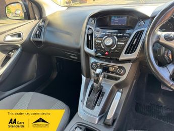 Ford Focus 1.6 Titanium Powershift Euro 5 5dr
