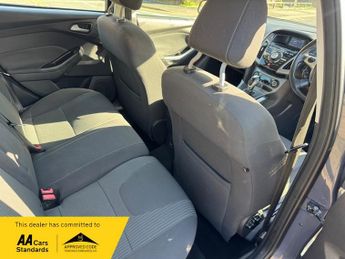 Ford Focus 1.6 Titanium Powershift Euro 5 5dr