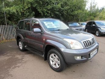 Toyota Land Cruiser D-4D LC4 8 SEATS
