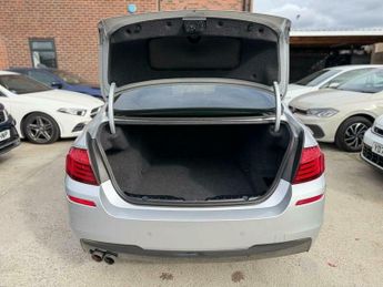 BMW 5 SERIES 2.0 520d M Sport Auto Euro 6 (s/s) 4dr