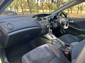 Honda Civic 1.8 i-VTEC ES Auto Euro 5 5dr