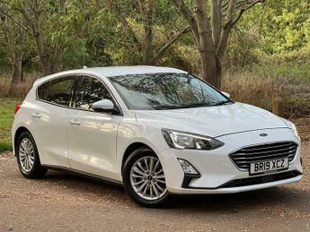 Ford Focus 1.0T EcoBoost Titanium Euro 6 (s/s) 5dr
