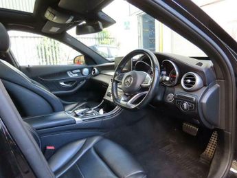 Mercedes-Benz C Class 2.1 C220d AMG Line (Premium Plus) 7G-Tronic+ Euro 6 (s/s) 4dr