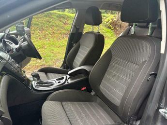 Vauxhall Insignia 2.0 CDTi SRi Sports Tourer Auto Euro 5 5dr