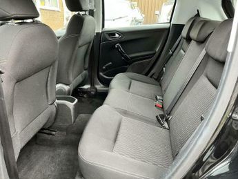 Peugeot 208 1.2 PureTech Active Euro 6 5dr