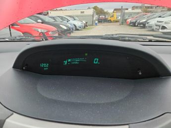 Toyota Yaris VVT-I TR