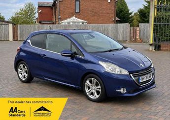 Peugeot 208 1.2 VTi Allure Euro 5 3dr