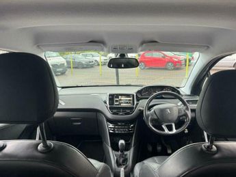 Peugeot 208 1.2 VTi Allure Euro 5 3dr
