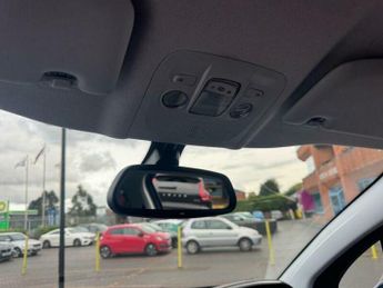 Peugeot 208 1.2 VTi Allure Euro 5 3dr