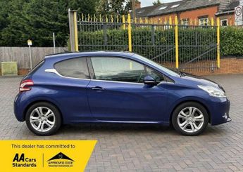 Peugeot 208 1.2 VTi Allure Euro 5 3dr