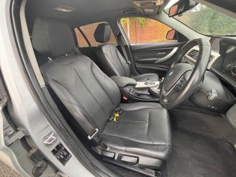 BMW 3 SERIES 330d SE TOURING