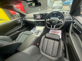BMW 2 SERIES 2.0 220i M Sport Auto Euro 6 (s/s) 2dr