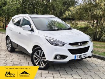 Hyundai IX35 2.0 CRDi Premium SUV 5dr Diesel Auto 4WD Euro 5 (134 bhp)