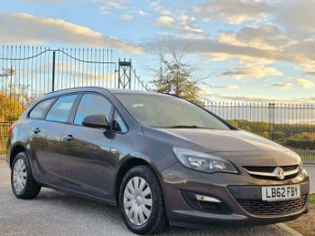 Vauxhall Astra 1.6 16V Exclusiv Sports Tourer Auto Euro 5 5dr