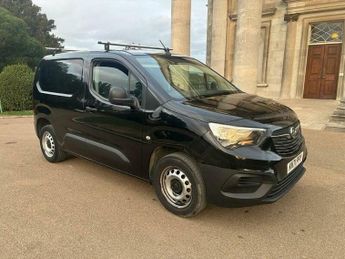 Vauxhall Combo 1.5 Turbo D 2300 Dynamic L1 H1 Euro 6 4dr