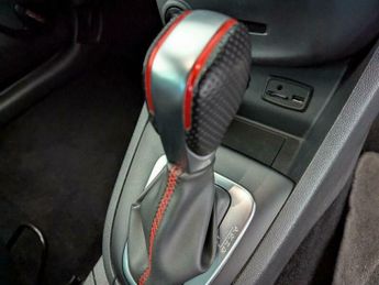 Renault Clio 1.6 TCe Renaultsport Nav Trophy EDC Euro 6 (s/s) 5dr