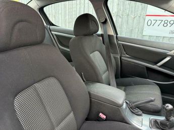 Peugeot 407 1.6 HDi SE 4dr