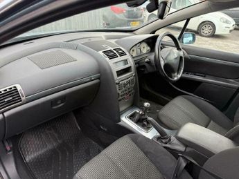 Peugeot 407 1.6 HDi SE 4dr