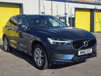 Volvo XC60 T5 MOMENTUM AWD