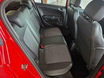 Vauxhall Corsa 1.4 16V SE Euro 5 5dr