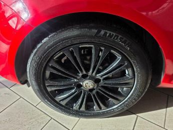 Vauxhall Corsa 1.4 16V SE Euro 5 5dr