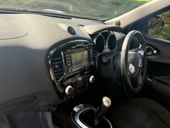 Nissan Juke 1.6 n-tec Euro 5 5dr (17in Alloy)