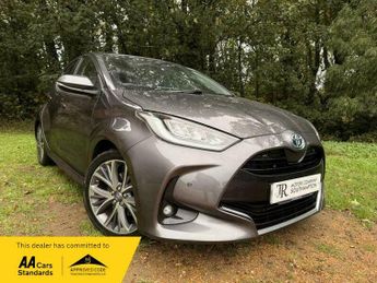 Toyota Yaris 1.5 VVT-h Excel E-CVT Euro 6 (s/s) 5dr
