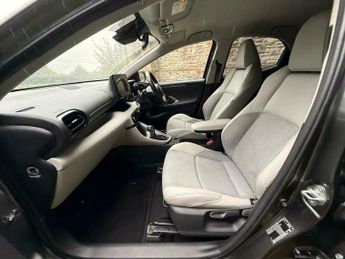 Toyota Yaris 1.5 VVT-h Excel E-CVT Euro 6 (s/s) 5dr