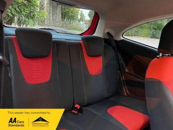 Ford Ka 1.2 ZETEC 3DR