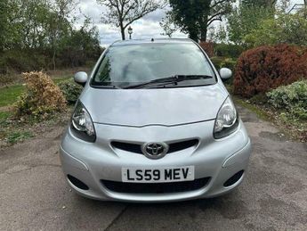 Toyota AYGO VVT-I PLATINUM AUTOMATIC