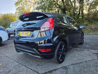 Ford Fiesta ZETEC S BLACK EDITION