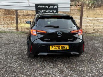 Toyota Corolla 2.0 VVT-h Design Hatchback 5dr Petrol Hybrid CVT Euro 6 (s/s) (1