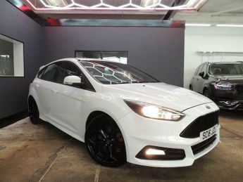 Ford Focus 2.0 TDCi ST-2 Euro 6 (s/s) 5dr