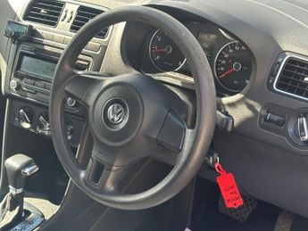Volkswagen Polo 1.4 SE Hatchback 5dr Petrol DSG Euro 5 (85 ps)