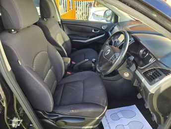Ssangyong Korando 2.2D LE Euro 6 5dr