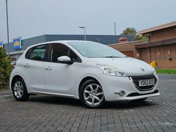 Peugeot 208 1.2 VTi Active Euro 5 5dr