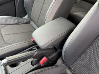 Audi A1 1.0 TFSI 30 S line Sportback S Tronic Euro 6 (s/s) 5dr