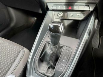 Audi A1 1.0 TFSI 30 S line Sportback S Tronic Euro 6 (s/s) 5dr