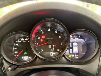 Porsche Macan 2.0T PDK 4WD Euro 6 (s/s) 5dr