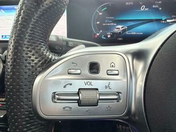 Mercedes-Benz A Class 2.0 A180d AMG Line (Premium Plus) 8G-DCT Euro 6 (s/s) 5dr