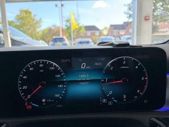 Mercedes-Benz A Class 2.0 A180d AMG Line (Premium Plus) 8G-DCT Euro 6 (s/s) 5dr