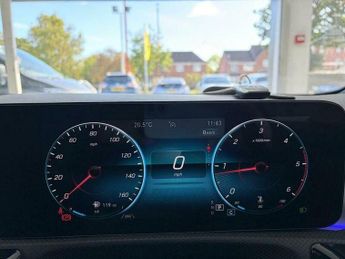 Mercedes-Benz A Class 2.0 A180d AMG Line (Premium Plus) 8G-DCT Euro 6 (s/s) 5dr