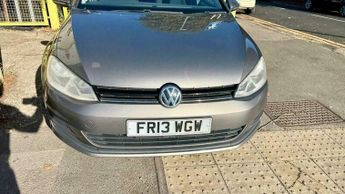 Volkswagen Golf 1.6 TDI BlueMotion Tech S Euro 5 (s/s) 5dr