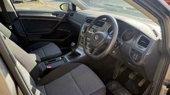 Volkswagen Golf 1.6 TDI BlueMotion Tech S Euro 5 (s/s) 5dr