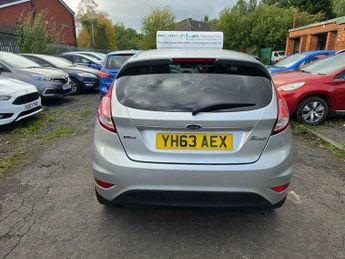 Ford Fiesta 1.0T EcoBoost Titanium Euro 5 (s/s) 3dr