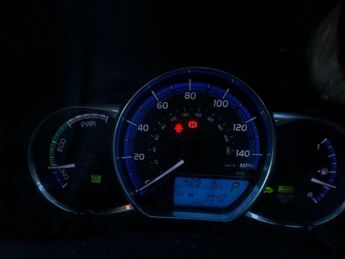 Toyota Yaris 1.5 VVT-h Icon E-CVT Euro 6 5dr