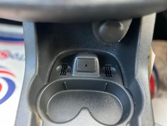 Vauxhall Corsa DESIGN AC