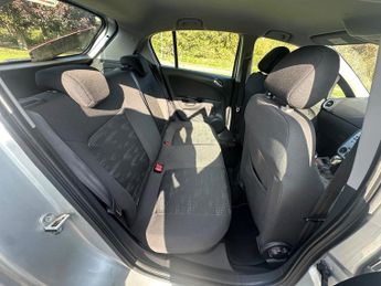 Vauxhall Corsa DESIGN AC